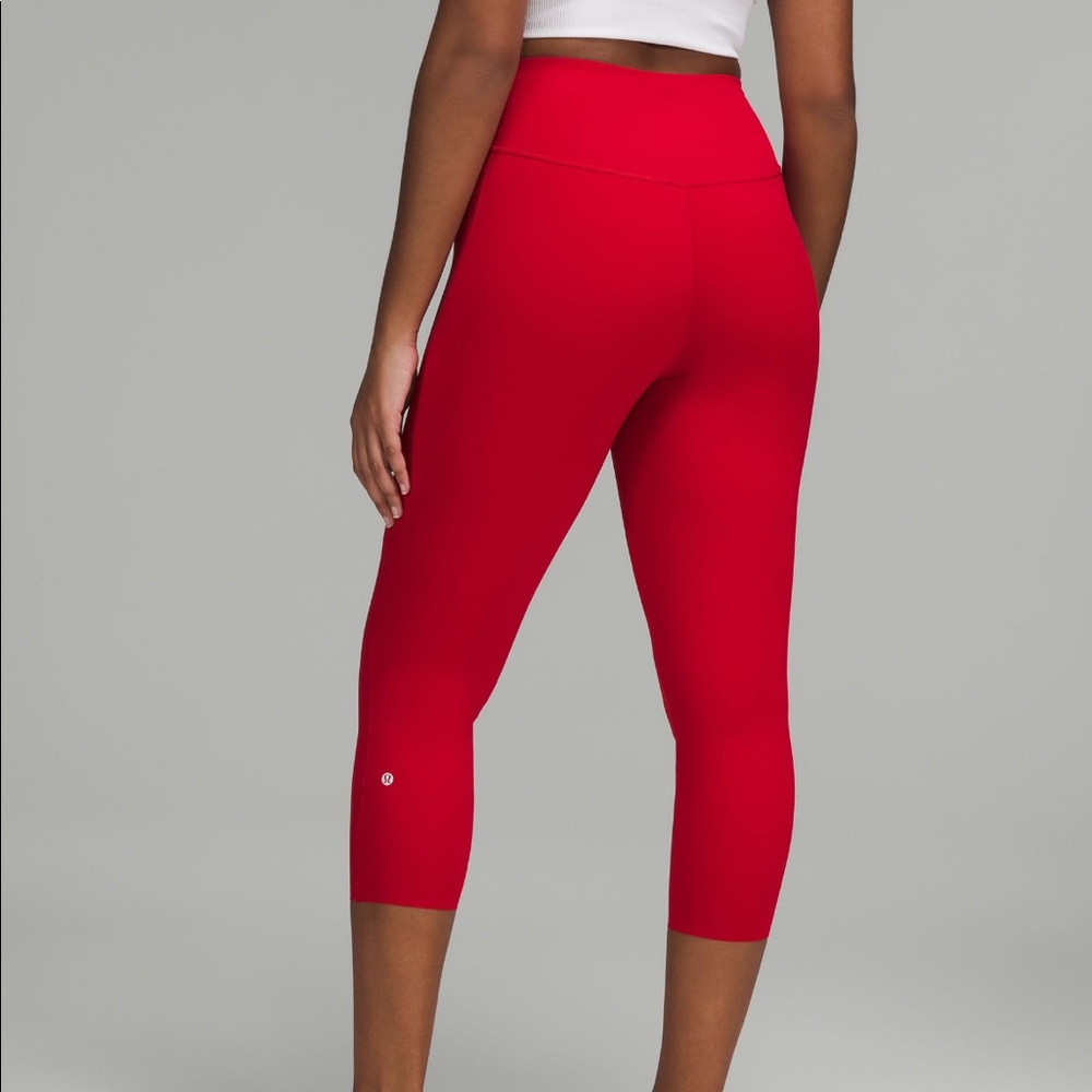 Base Pace High-Rise Crop 25”